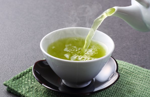 Health Alert: Experts List Who Should Avoid Green Tea Despite Its Benefits