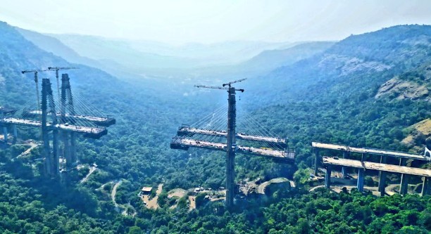 Mumbai–Pune Expressway ‘Missing Link’ to Open by May 1, Save 25 Minutes Travel Time