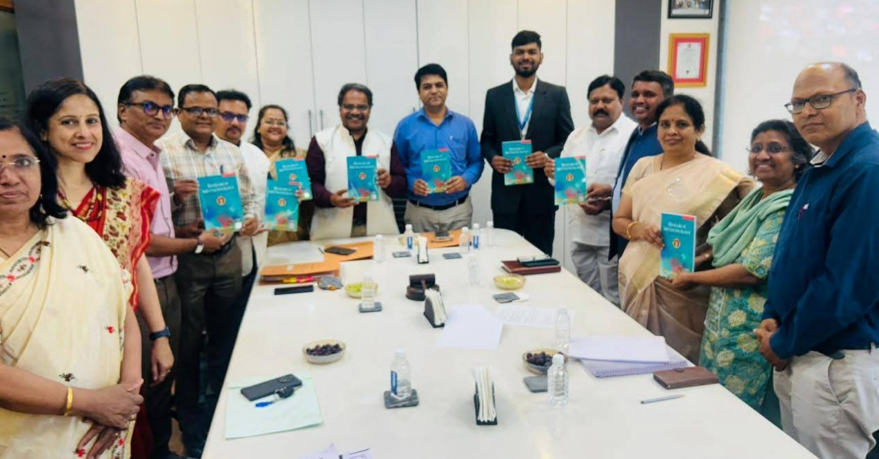 Pune: ‘Introduction to Research Methodology’ Book Released to Guide New Researchers