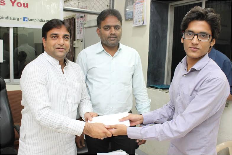 AMP Distributes Scholarship of Rs.10 Lac to 100 Students Punekar News