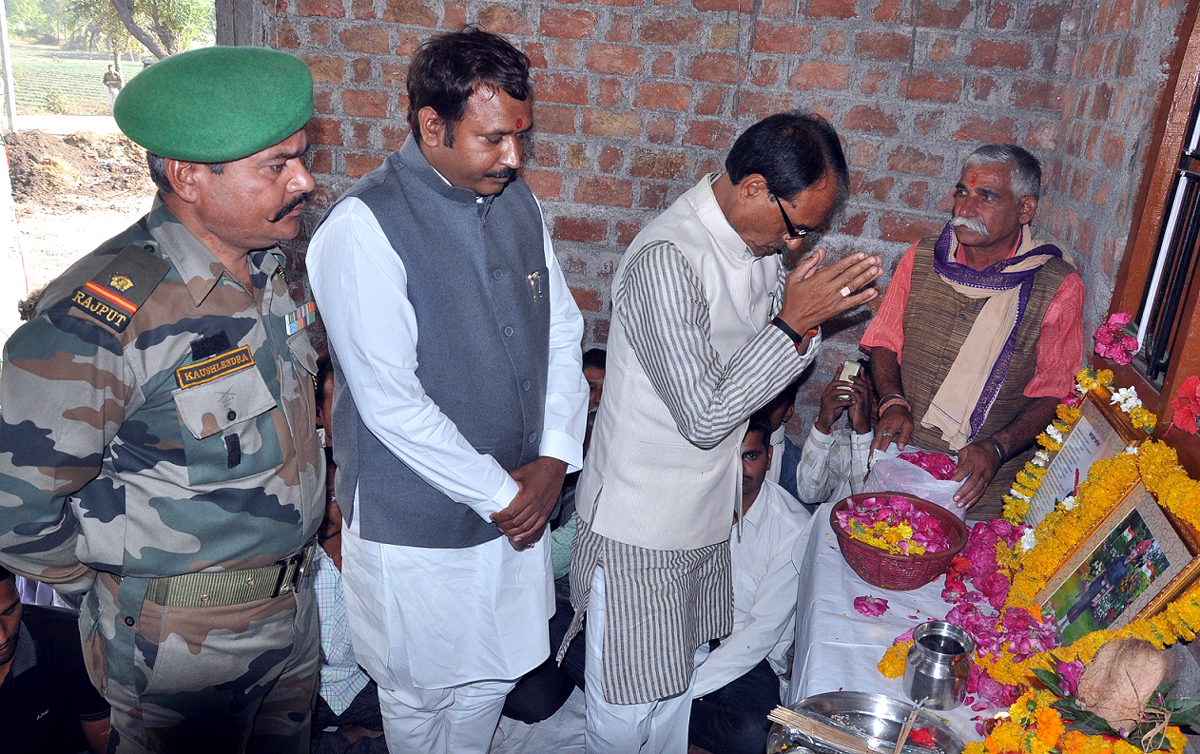 CM at Anabad