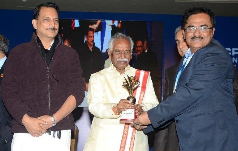 (L-R)Rajiv Pratap Rudy, Bandaru Dattatray & Sunil Tarte, Vice-President, Liaisoning & Admin, City Corporation Limited