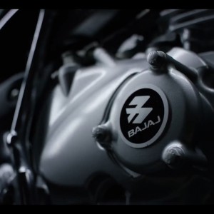 Bajaj V