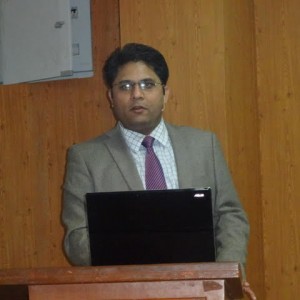 About Dr Aniruddha Desai