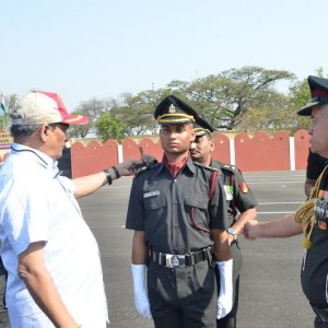 DEFENCE MINISTER ATTENDS COMMISSIONING CEREMONY