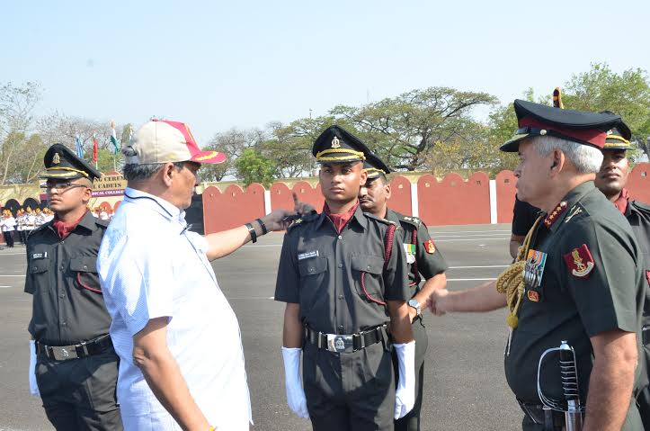 DEFENCE MINISTER ATTENDS COMMISSIONING CEREMONY