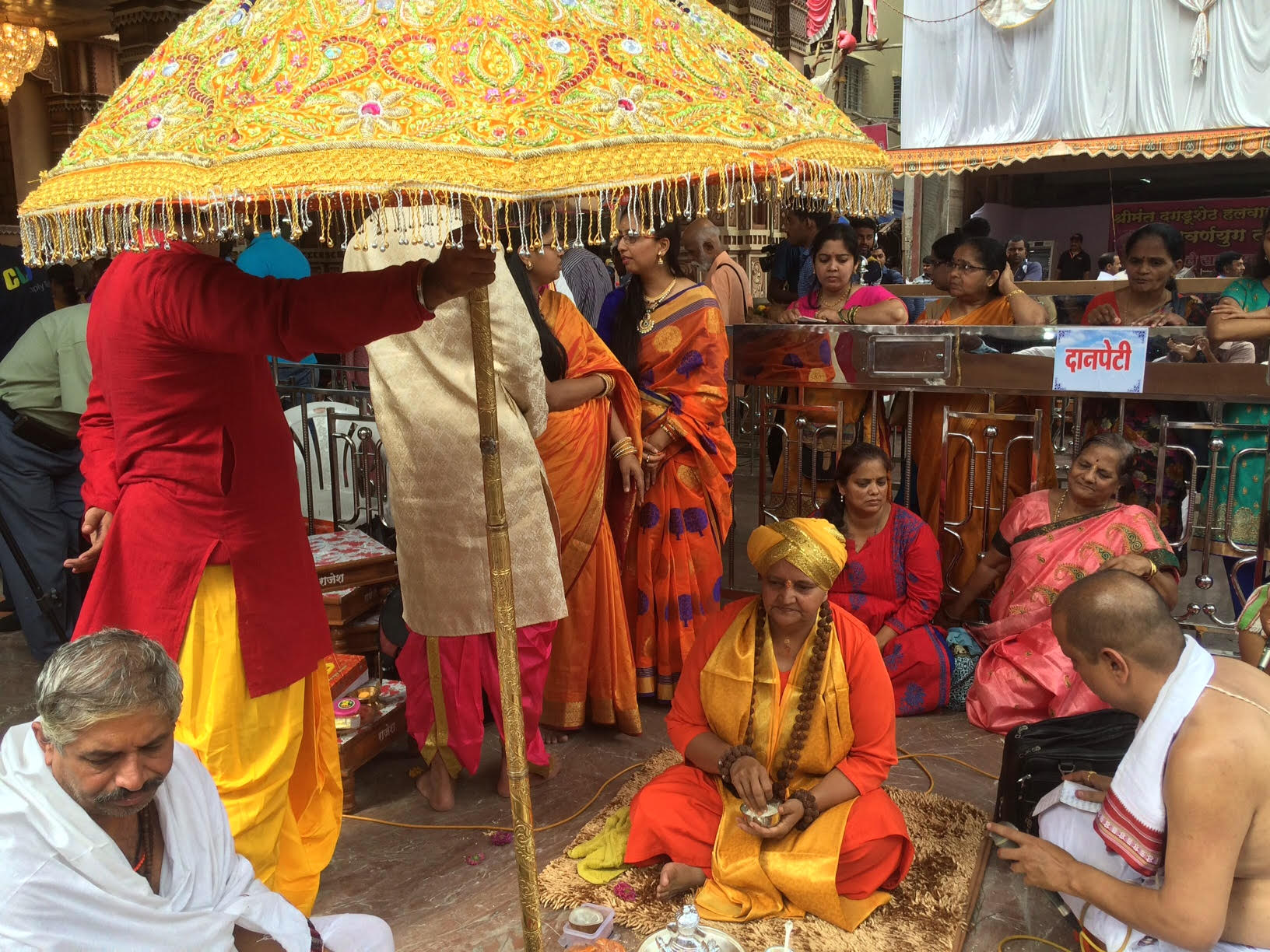 woman saint dagdusheth