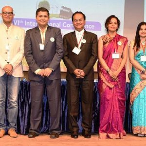 Prof. Manmohan Vyas, Prof. Chetan Wakalkar (Group Director-IGI), Dr. Shraddha Kulkarni (Dy. Director-ISBS), Ms. Jelfie Achandy, Mr. Anand Kurian (Chief Guest, MDIS), Mr. Chinmay Kh