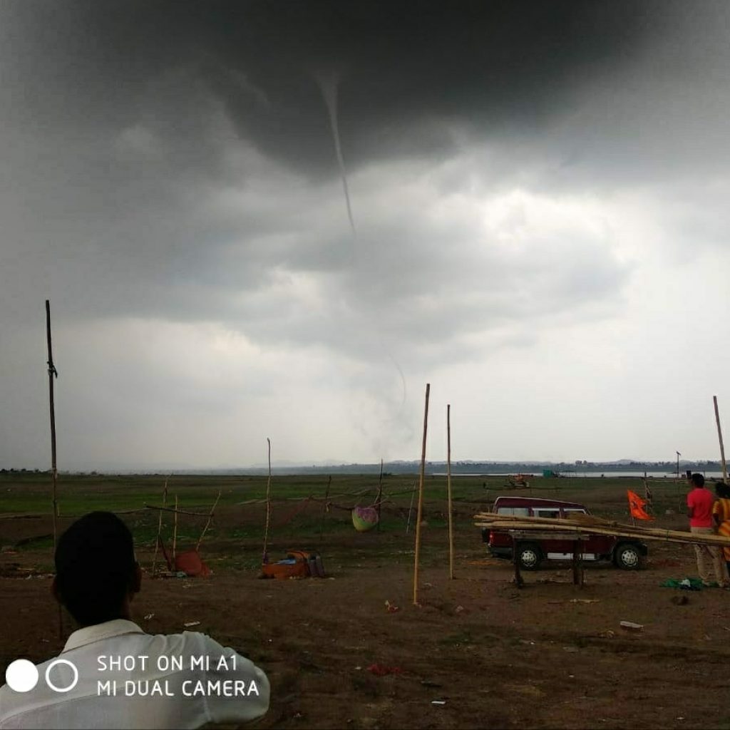 First time in Maharashtra, Tornado hits Purandar taluka in Pune ...