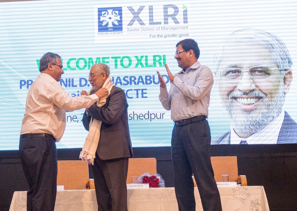 XLRI-Holds-Interactive-Session-with-AICTE-Chairman_Pic-3.jpg