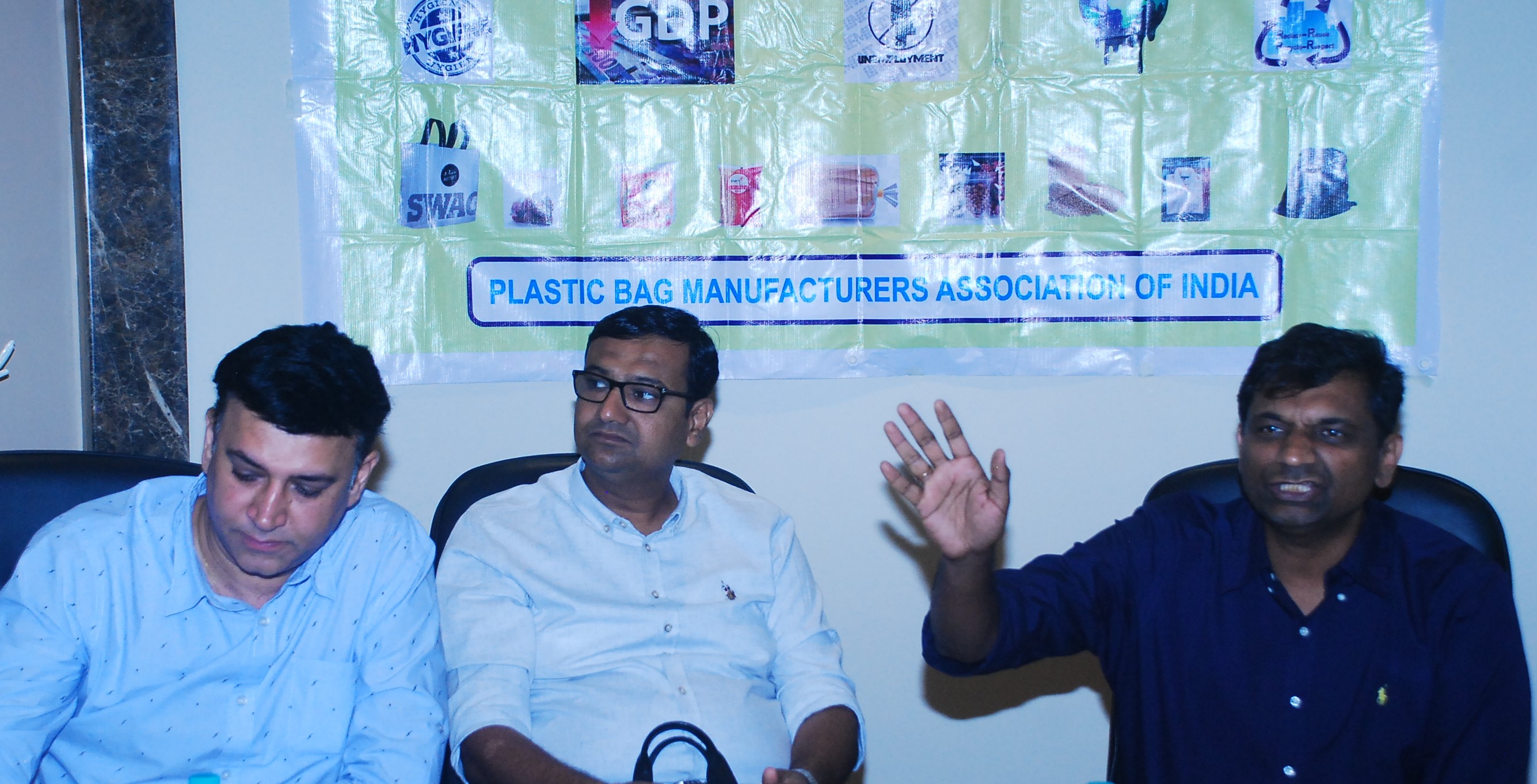 Plastic-Bag-Manufacturers-Association-addressing-Media-on-5th-July-2018.jpg
