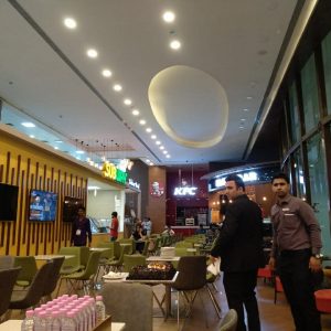 airport-restaurant92932545..jpeg
