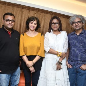 1.-Saibal-Banerjee-Zeenia-Roy-Shivanggi-Choudharry-and-Raja-Narayan-Deb-during-the-Special-Screening-of-Aami-Joy-Chatterjee-DSC_7377.JPG