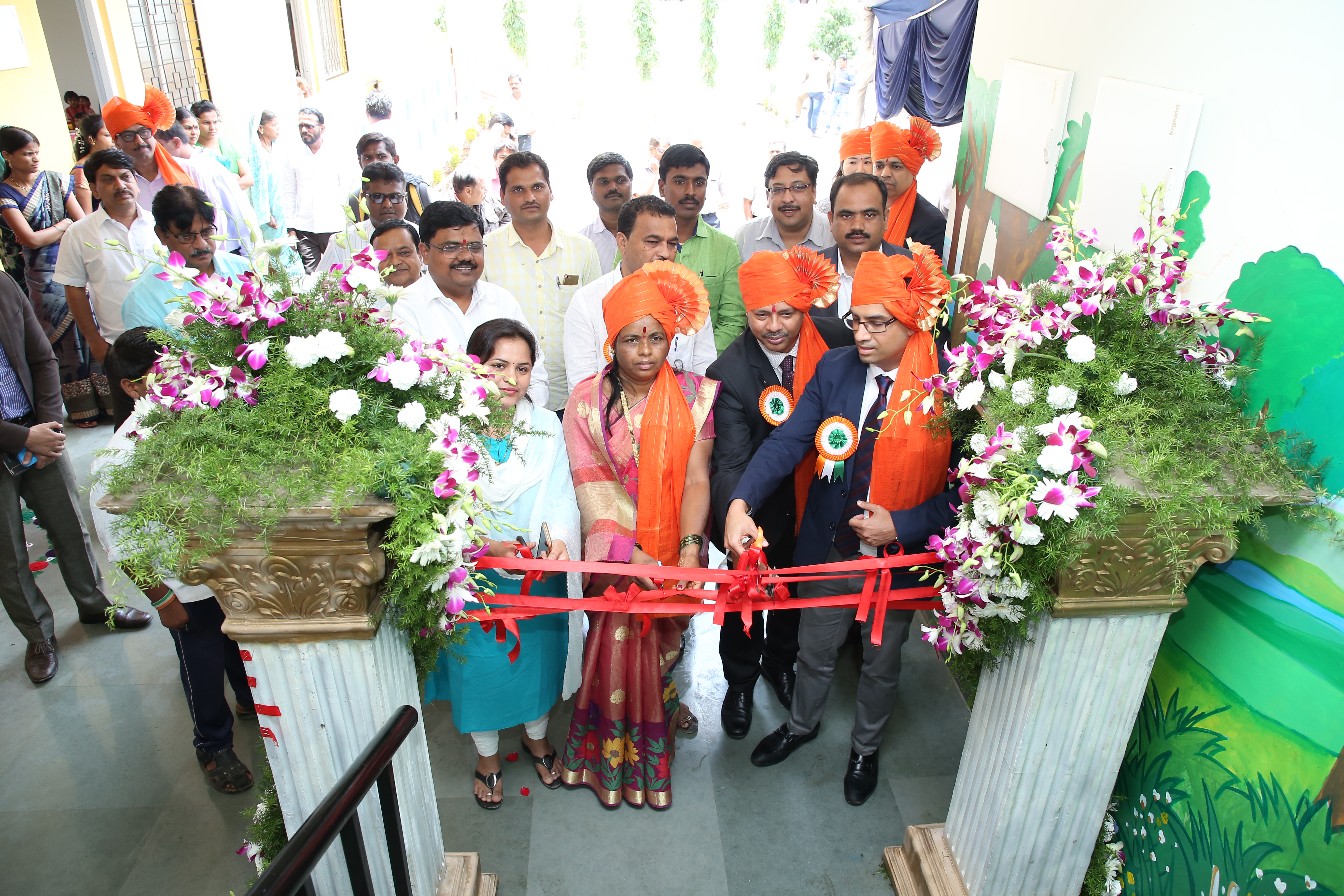 Corning-India-Inauguration-of-Varale-ZP-School.jpg