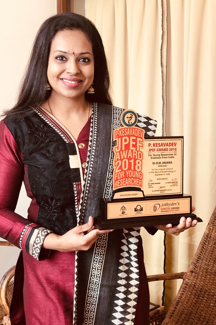 Dr-Anjana-Award-Pic.jpg