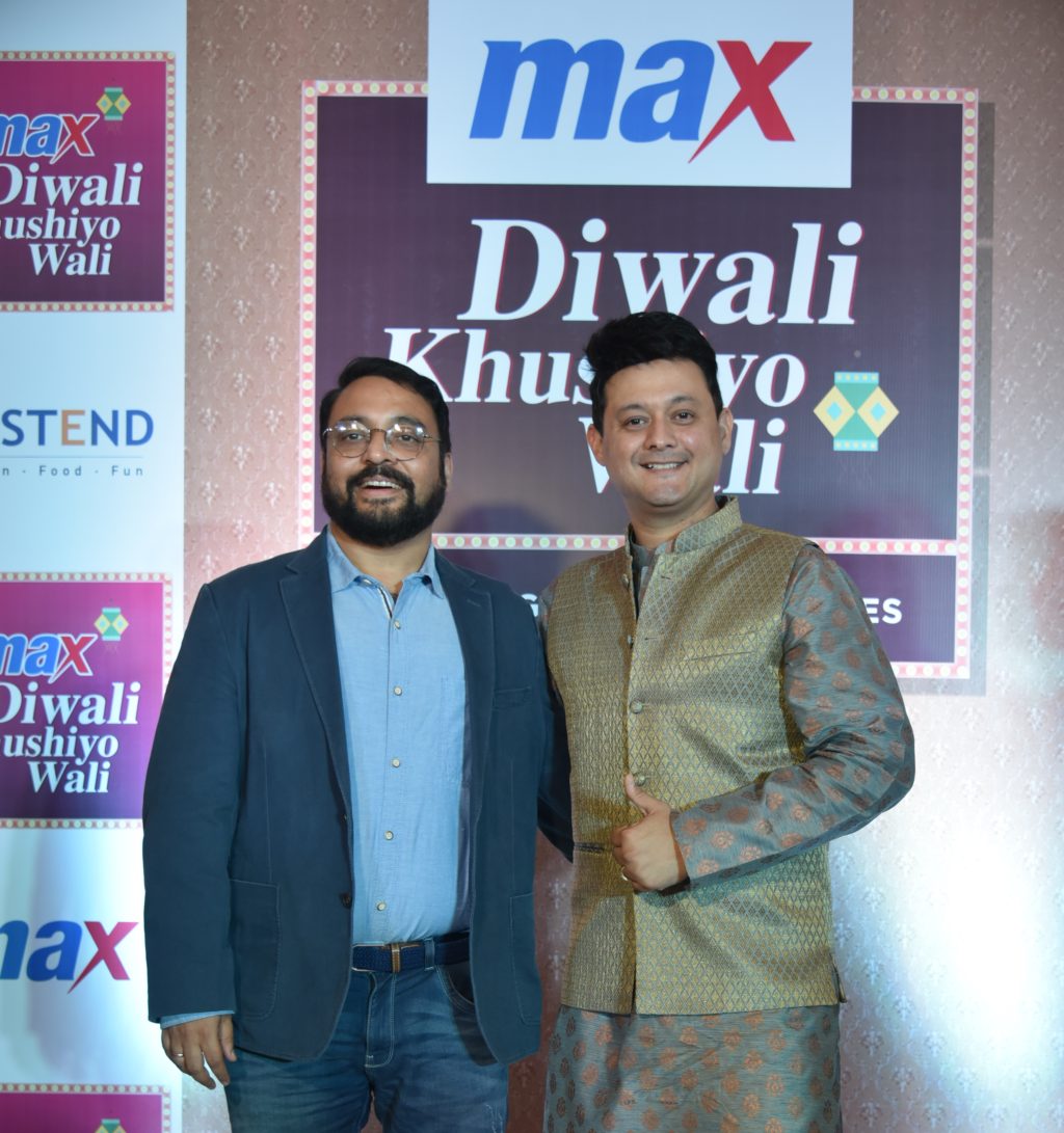 Swwapnil Joshi with Devesh Kumar - AVP, Max Fashion (2)