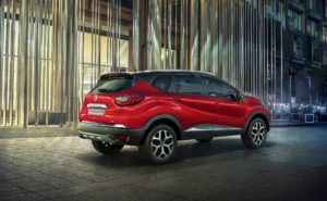 Renault-Captur_Radiant-Red.jpg