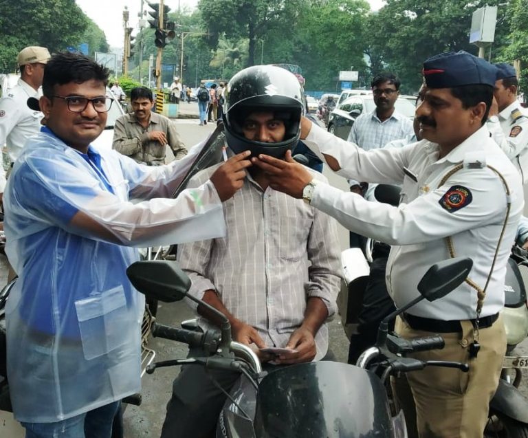 Helmet compulsory in Pune from January 1 Pune Police Commissioner