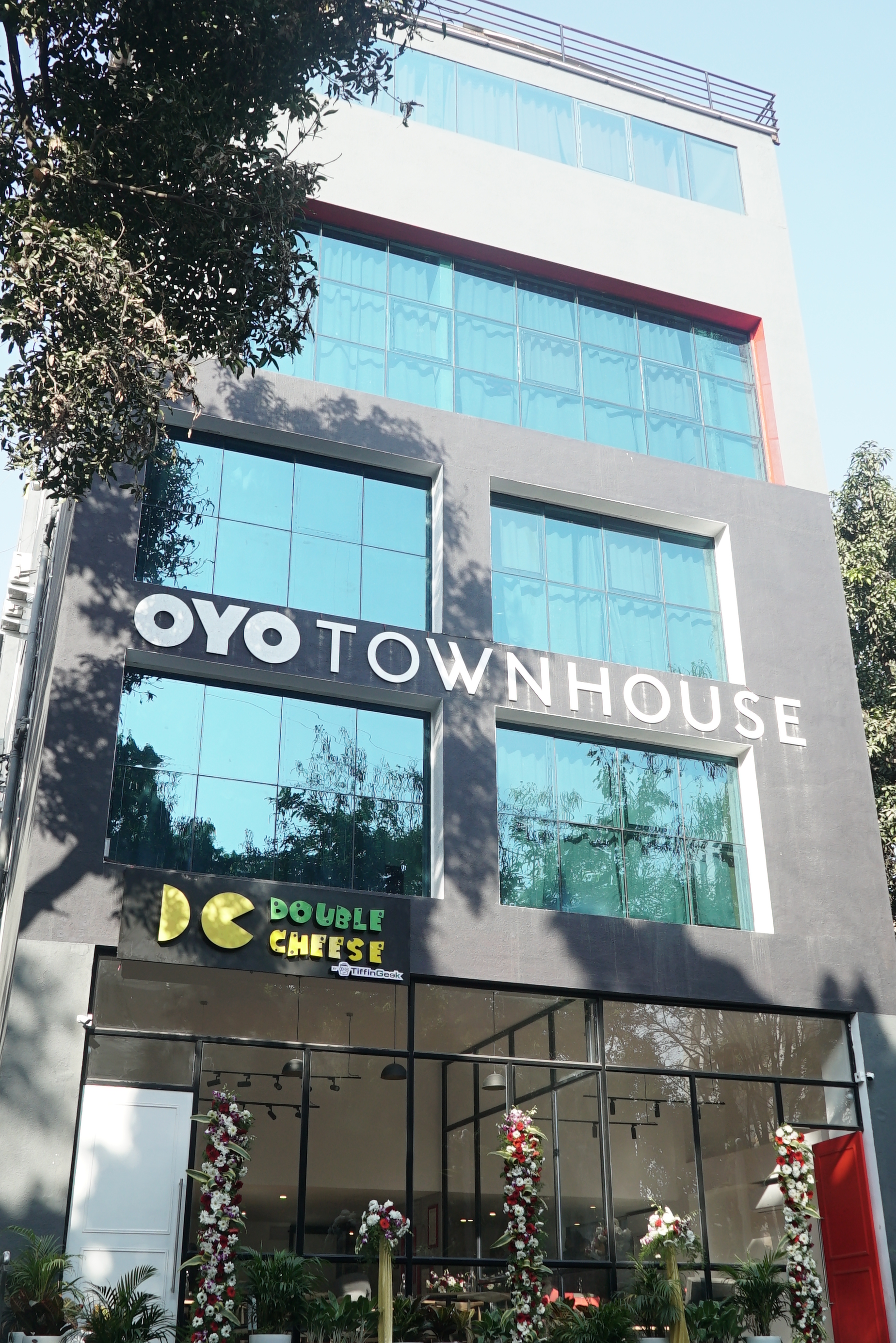 OYO Launches Townhouse in Pune Punekar News