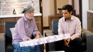 Sanjay-Mishra-and-Vivan-Shah-wrapped-Last-schedule.jpg