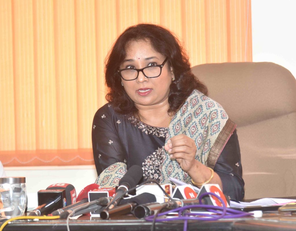 Food-and-Drug-Dept-Press-Conf-1.jpg