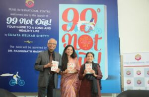 Dr. Raghunath Mashelkar, Dr. Sujata Kelkar- Shetty & Latika Padgaonkar at the Book release program