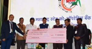 Hon. CM @ Pune (4)