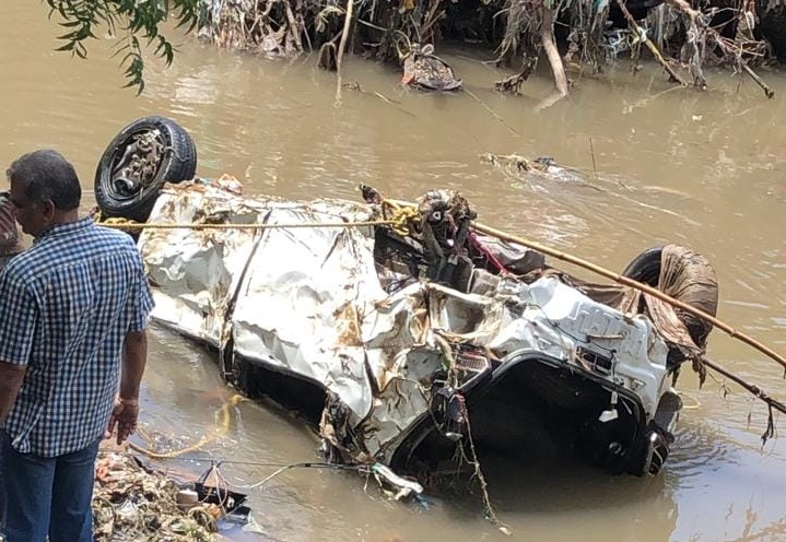 Victor Sangale's car found in Bhairoba Nullah