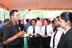 Army Commander interacting with the Students