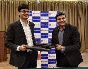 L to R -- Mr Rahul Jain, Head - Personal Wealth Advisory, Edelweiss AND Prashant Shah, Founder, Definedge Solutions, announced a strategic partnership today in Pune