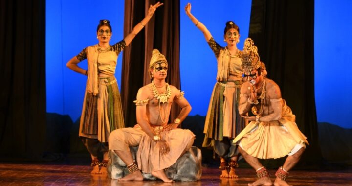 Choodamani Pradanam is happening on 22nd Nov at 6.45pm at Balgandharva Rangamandir, Pune.