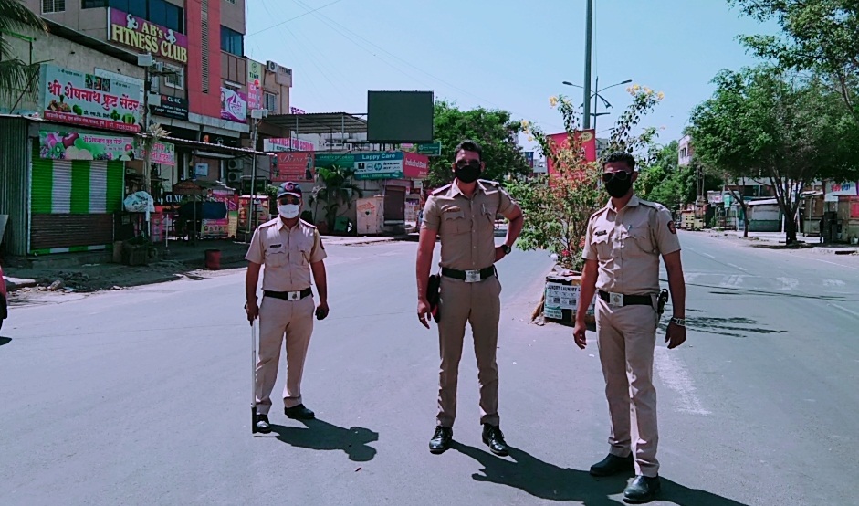 Pimpri Chinchwad police curfew