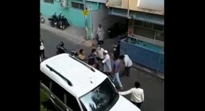 Kalewadi : People beat policeman