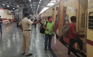 People board Shramik Special train in Pune
