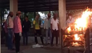 Pune Muslims cremate Hindu man