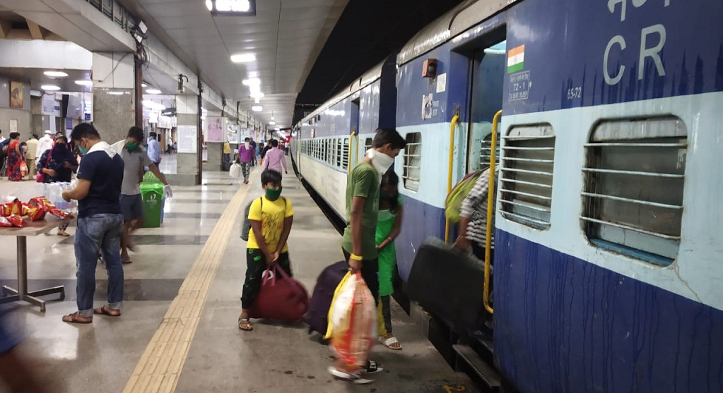 Pune Danapur Special train