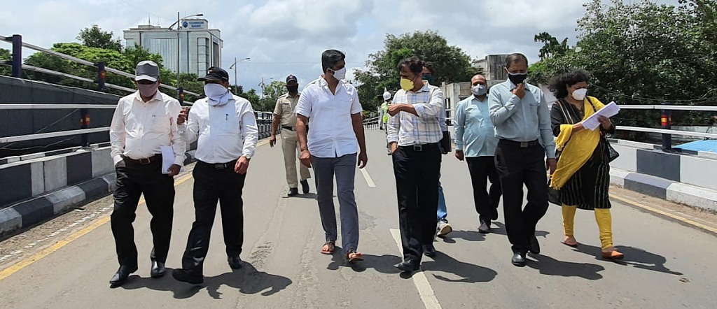 Flyover E Square Pune University chowk