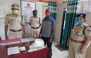 Mumbai RPF personnel detect drugs worth to the tune of Rs.2 Crore
