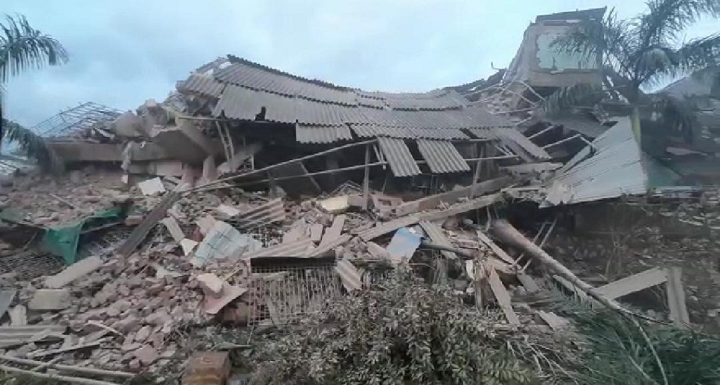 Mahad building collapse