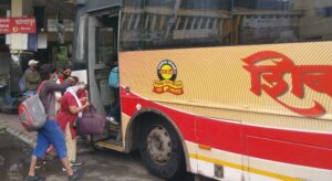 Shiv Shahi bus