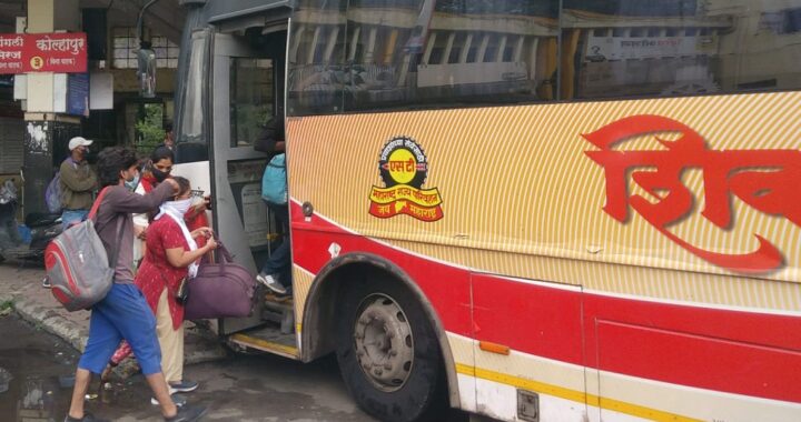 Shiv Shahi bus