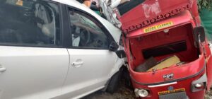 Balewadi car accident