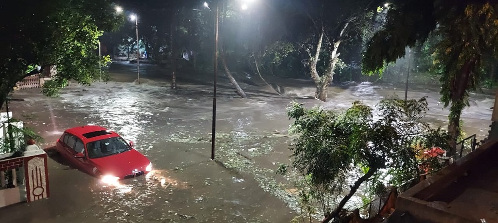 floods in Pune due to heavy rains