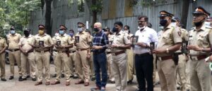 Anupam Kher at Juhu Police Station (3)