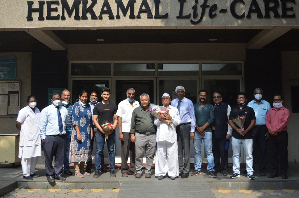 In front of HemKamal LIfe Care at Pune Adventist Hospital