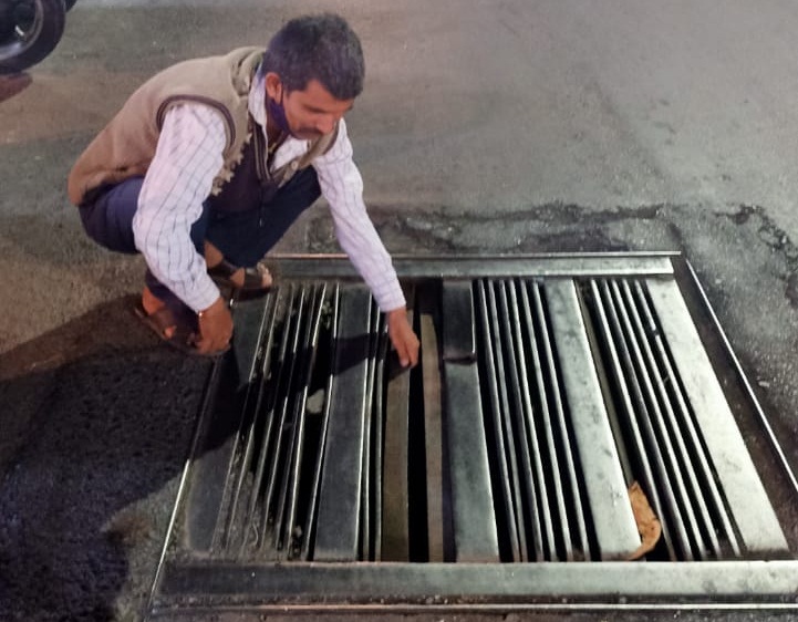 manhole salunke vihar