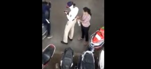 woman cop bribe pimpri