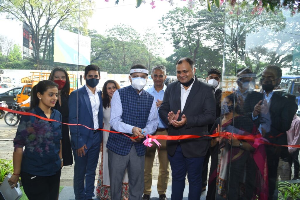 Chairman & MD of Sancheti Hospital, Dr. Parag Sancheti inaugurates the launch of 7 Business Square