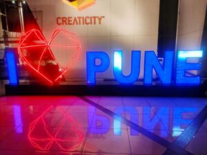 Pune Love