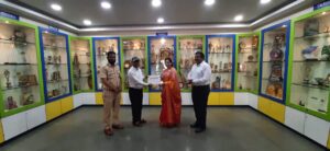 SS, Prabhat Road (Receiving award)
